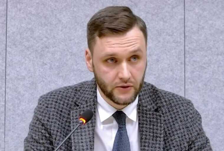 Кабінет міністрів призначив новим головою НАЗК детектива НАБУ Віктора Павлущика