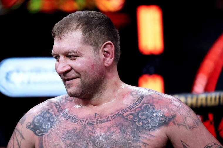 Росіянин Ємельяненко безглуздо пояснив, чому не б’ється в UFC: "Заборонив виступати"