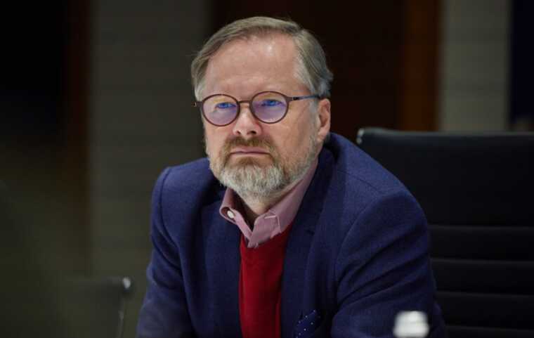 Ніхто в Європі не збирається вводити війська в Україну, – прем’єр Чехії