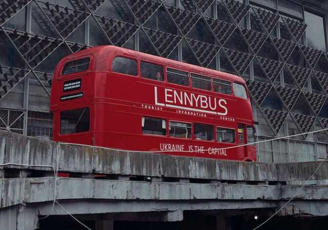  - Lenny Bus     