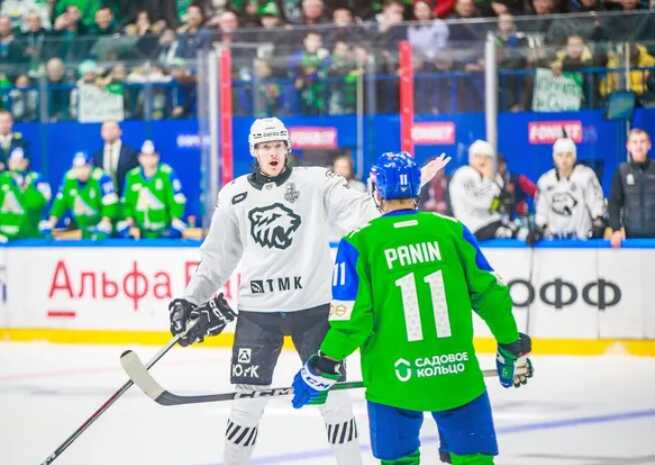 Американський хокеїст першим же ударом брутально нокаутував чемпіона РФ