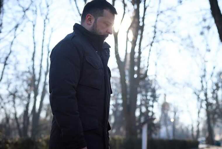 Внаслідок ранкової російської атаки по Одесі є загиблі та поранені, - Зеленський