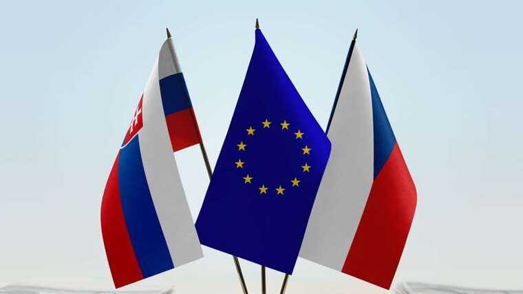 Из-за «значительных разногласий» Чехия ставит на паузу межправительственные консультации со Словакией