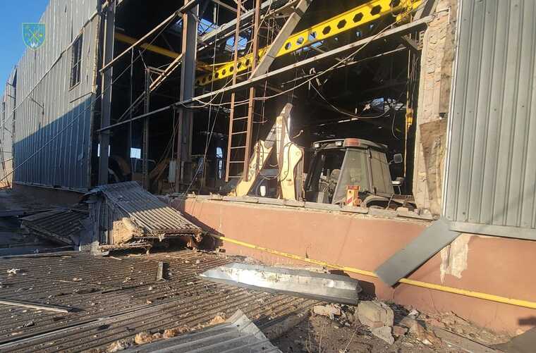 Сили оборони півдня публікують фото наслідків ворожої атаки на Одещину