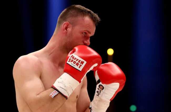 У Німеччині випадково застрелили боксера-чемпіона