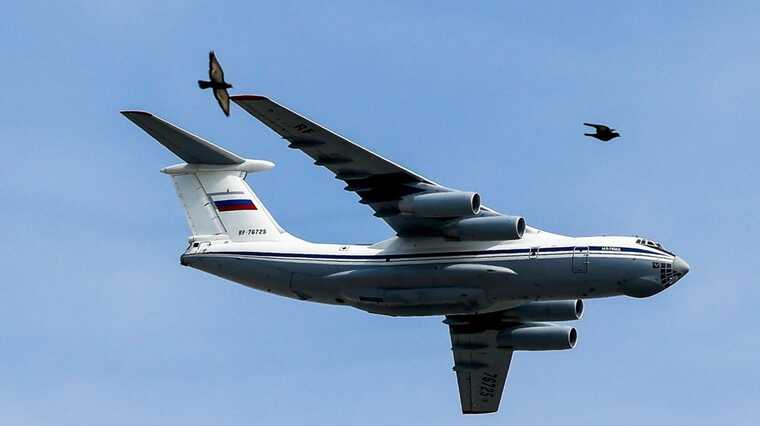 РосЗМІ показали перші кадри після падіння літака Іл-76