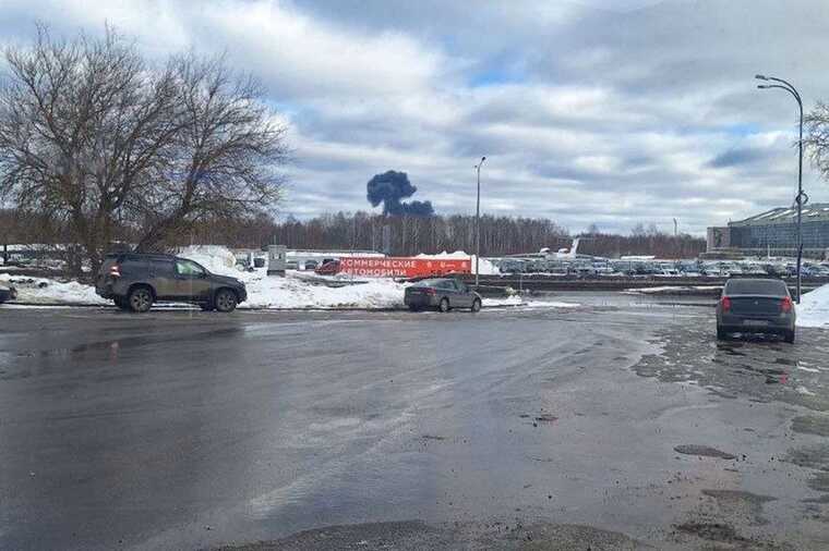 Авиакрушение самолета Ил-76 в Ивановской области РФ: публикуют видео падения