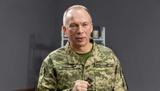 Россия пытается прорвать оборону ВСУ в полосе трех бригад, – Сырский