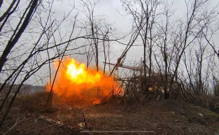 Російські окупанти залучають до бойових дій на сході України тактичні та бойові резерви