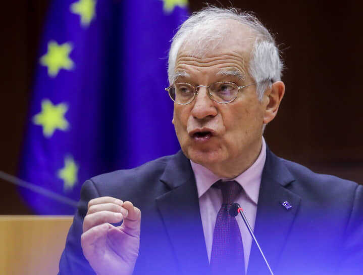 Боррель раскритиковал Папу Франциска за предложение Украине поднять «белый флаг»