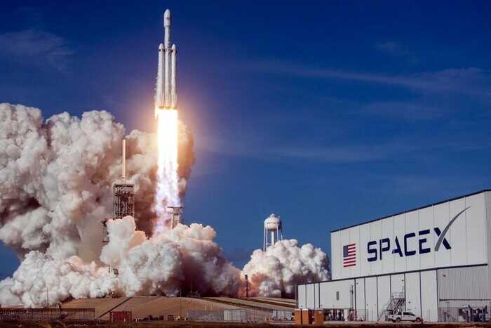 SpaceX   -   ,  Reuters