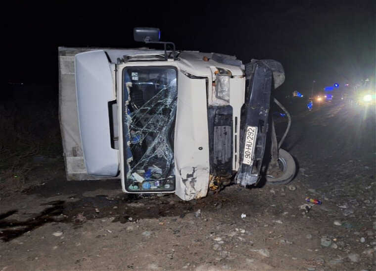 Унаслідок потрійної аварії в Афганістані загинула 21 людина