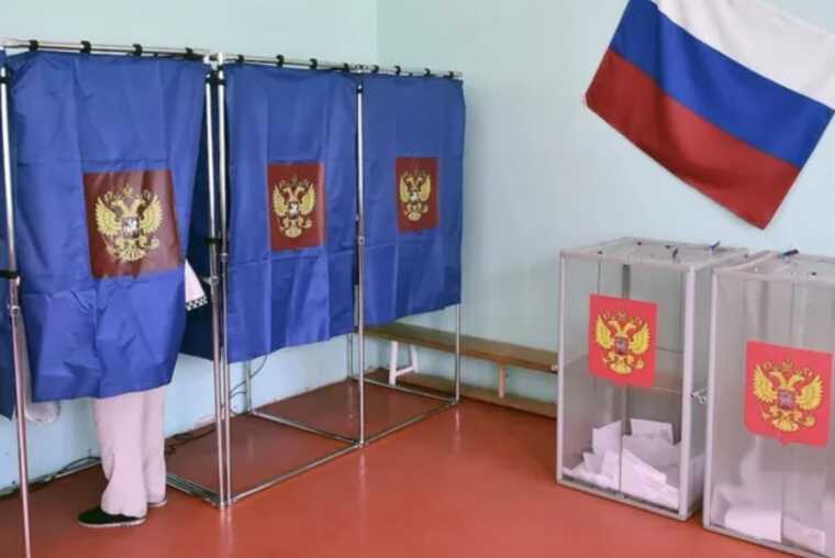 У чаті Керченського "виборчкому" звітують про масове псування бюлетенів