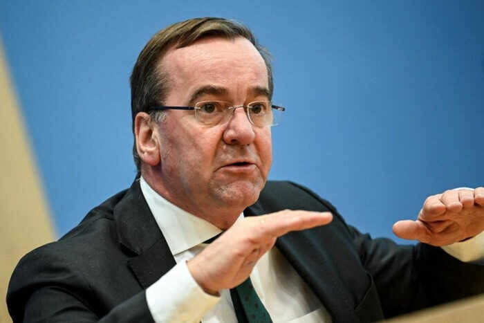 Пісторіус перед «Рамштайном» зробив заяву про Taurus для України