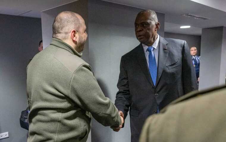 Умєров та Остін обговорили оборонні потреби України