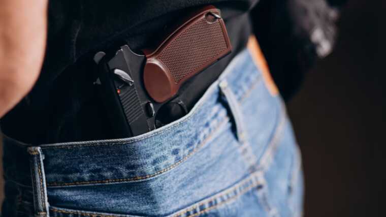 Українці зможуть задекларувати зброю, знайдену чи отриману під час війни