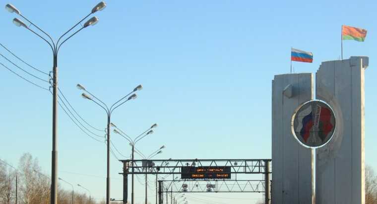 Терористів з "Крокусу" затримали на російсько-білоруському кордоні, – посол Білорусі в РФ