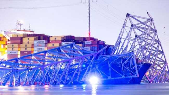 Руйнування мосту в американському Меріленді: ЗМІ повідомляють, що капітан судна українець