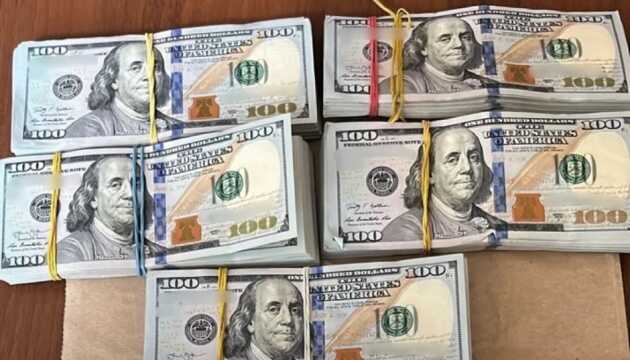 Спроба підкупу начальника Сумської МВА: підозру отримали двоє місцевих депутатів