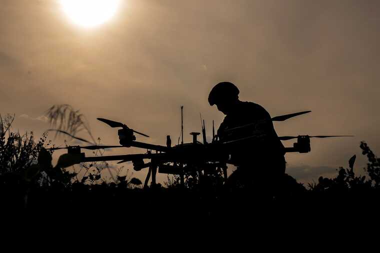 Reuters:      ,      ""