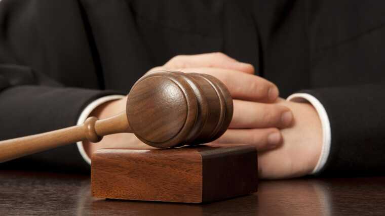 У Києві судитимуть росіянина-рецидивіста за розбійний напад на аптеку