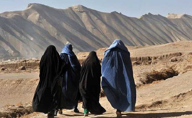 В Афганістані жінок публічно забиватимуть камінням до смерті за зраду