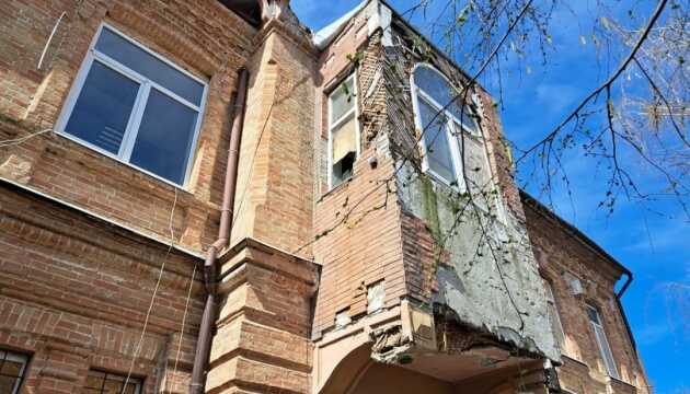 Окупанти понад десять разів за день атакували Нікополь і дві громади Дніпропетровщини