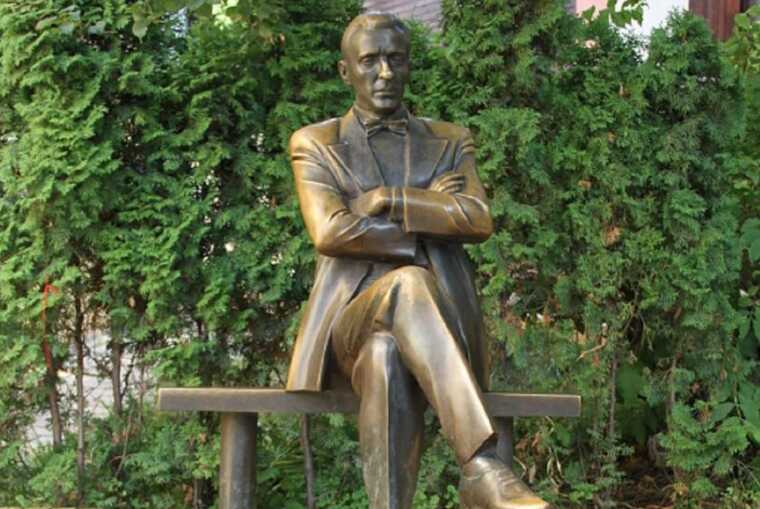 "Пропаганда імперської політики": Інститут нацпам’яті зробив висновок про письменника Булгакова