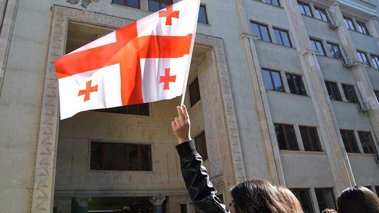 В Грузии руководящая партия официально инициировала изменения в конституцию против «ЛГБТ-пропаганды»