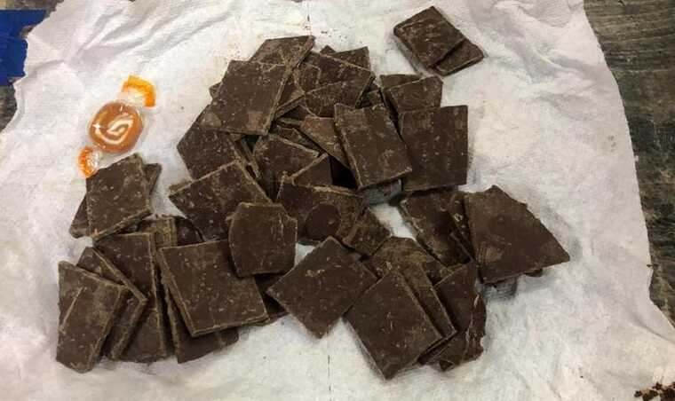 У Києві діти з’їли шоколад із наркотичними речовинами, їх ушпиталили