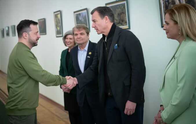 Zelenskyy held a meeting with a delegation of the US Congress in the Chernihiv region