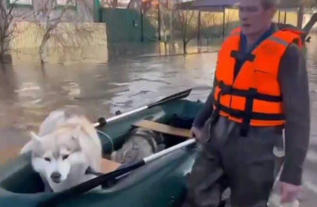 Росіян вмовляють терміново тікати з Орська та Оренбурга