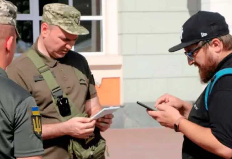 У ВР назвали причини бронювання для телеканалів і цирку