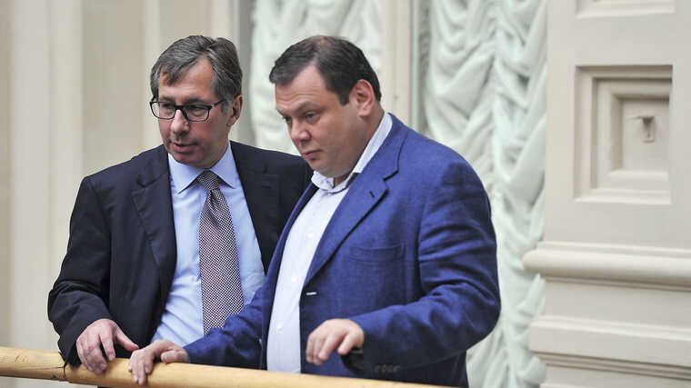 У ЄС суд зняв санкції з російських бізнесменів Фрідмана та Авена