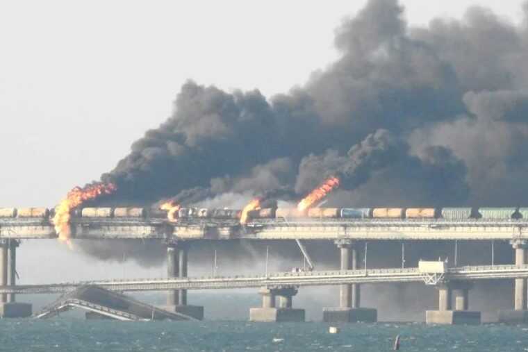 Зеленський: Україна хоче знищити Кримський міст та інші російські об’єкти у Криму