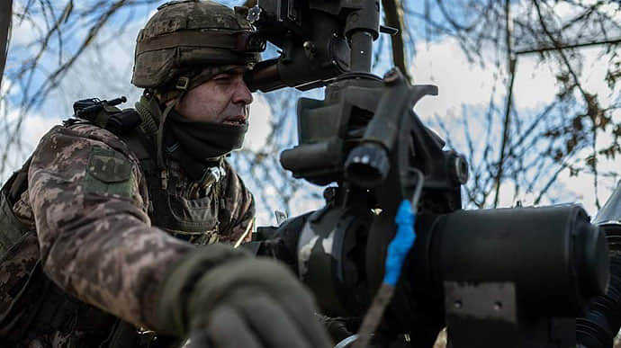 Втрати ворога: ЗСУ ліквідували 810 окупантів та 48 артсистем за добу