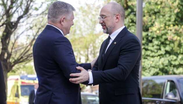 До Словаччини з дипломатичним візитом прибув прем’єр Шмигаль