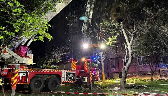 Взрыв в многоэтажке в Кривом Роге: под завалами нашли жертву