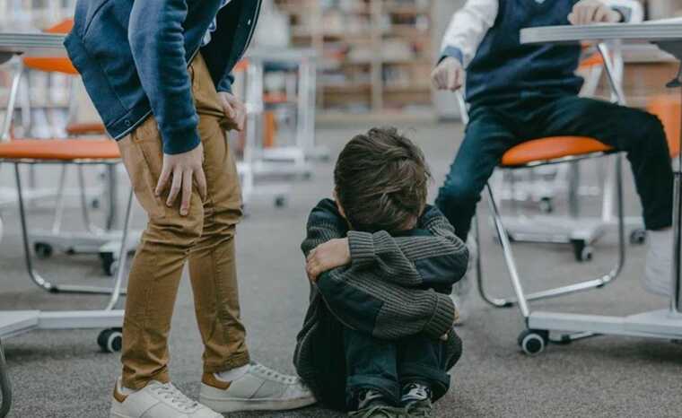 Безпека дітей під загрозою. Виявлено мережу телеграм-каналів, які заробляють на дитячому і підлітковому булінгу