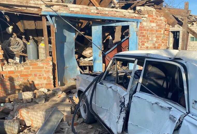 Оккупанты обстреляли Харьковщину: убили мужчину, ранили 11 человек