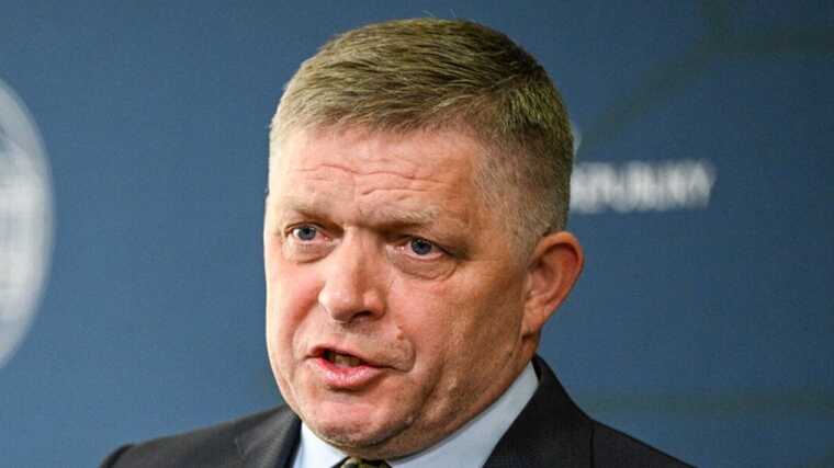 Фіцо пояснив, чому Словаччина виступає проти вступу України в НАТО