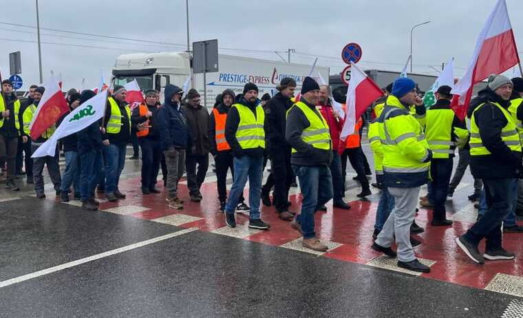 Польские фермеры могут заблокировать еще три пункта на границе с Украиной