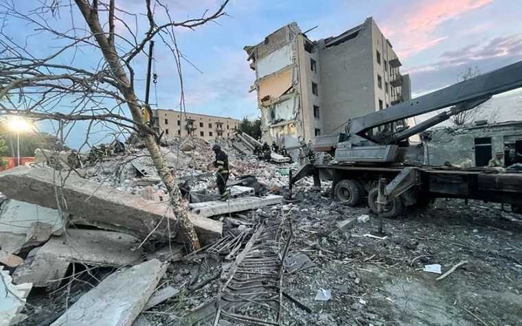 Часів Яр під повним контролем ЗСУ, але ворог намагається знищити місто КАБами