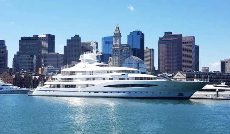 По всьому світу різко впали продажі розкішних яхт