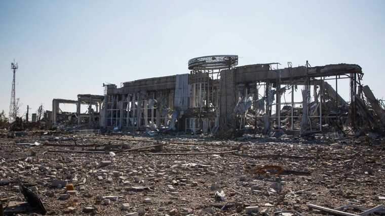 У РФ замахнулися на відновлення аеропортів у Маріуполі, Донецьку та Луганську