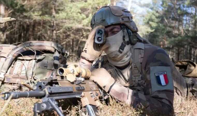 Українці підтримали ідею Макрона з відправленням західних військових