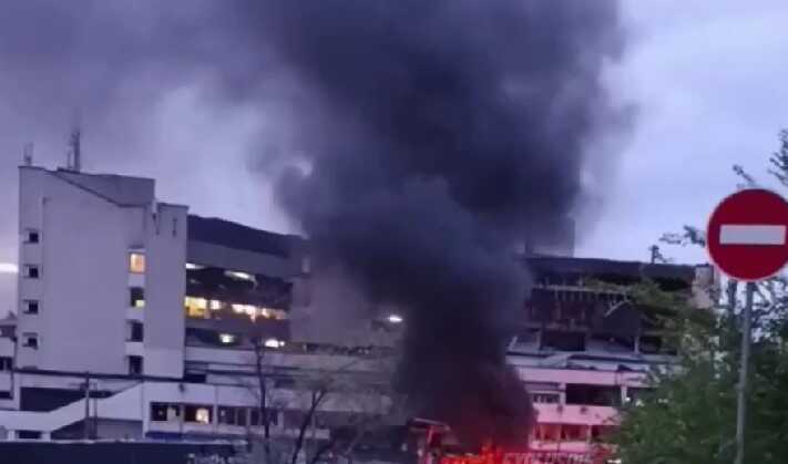 Удар по Дніпру: у Мережі опублікували відео автовокзалу, який потрапив під удар