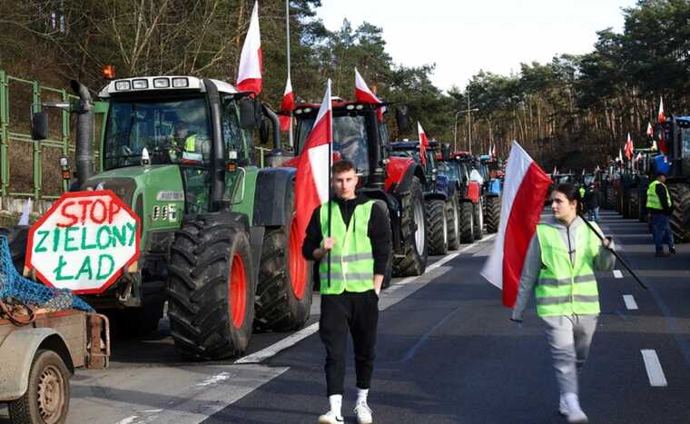 У Польщі фермери послаблять блокаду ще одного пункту пропуску на кордоні з Україною