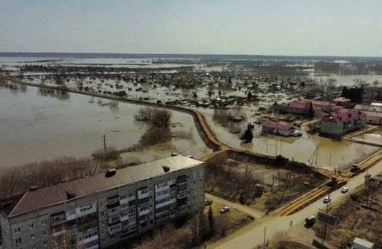 У РФ змиває Тюменську область: найсильніша повінь за 77 років