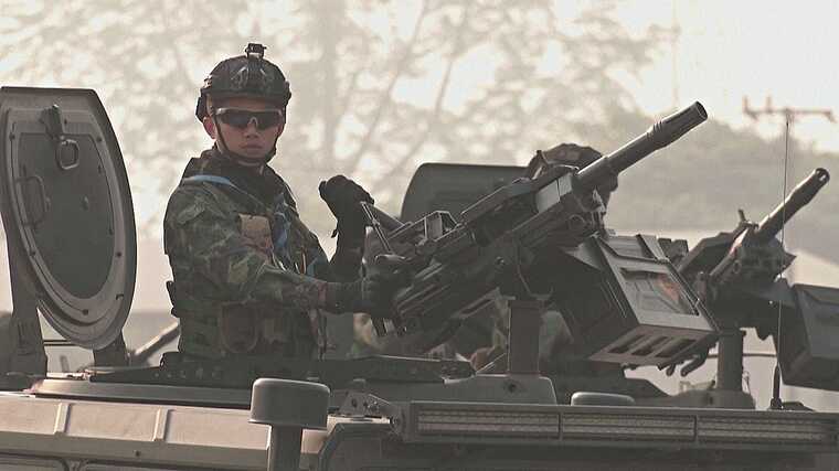 Біля кордону Таїланду з М’янмою точилися бої: повстанці атакували війська хунти